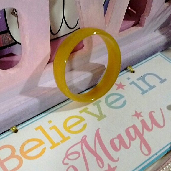 Natural Yellow Jade Bangle bracelet for a child - Picture 2 of 3